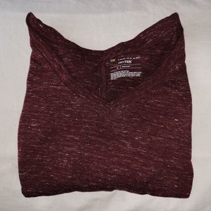 ★ MAROON HEATHERED SHORT SLEEVE TEE